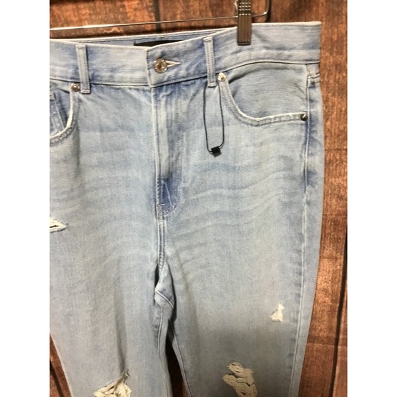 Express Super High Waisted Light Wash Ripped Straight Jeans Size 8 NWOT - Picture 3 of 10